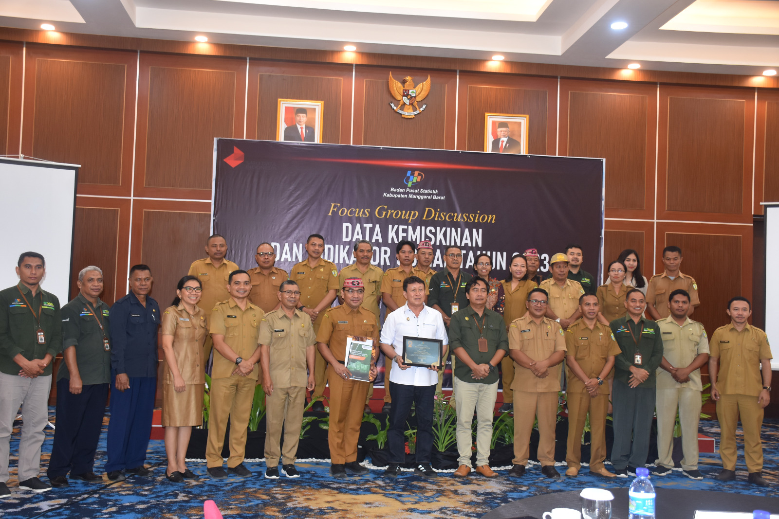 Focus Group Discussion Data Kemiskinan dan Indikator Sosial Tahun 2023 Kabupaten Manggarai Barat